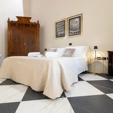 公寓 Teatrum Loft Teatro Galli -jacuzzi In