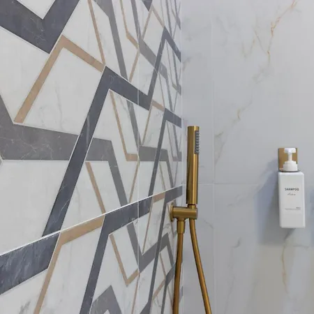 Teatrum Loft Teatro Galli -jacuzzi In