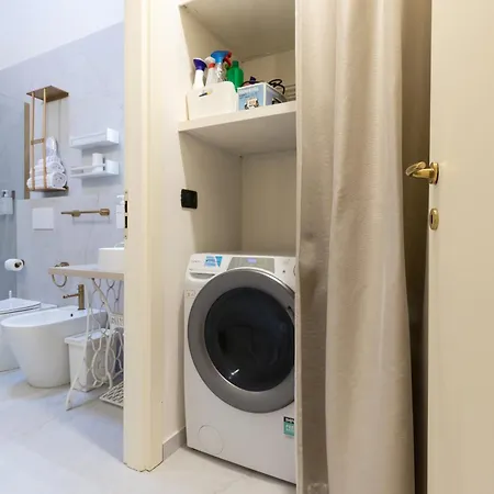 Teatrum Loft Teatro Galli -jacuzzi In Apartman Rimini