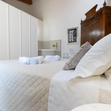 Teatrum Loft Teatro Galli -jacuzzi In