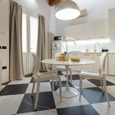 Teatrum Loft Teatro Galli -jacuzzi In *