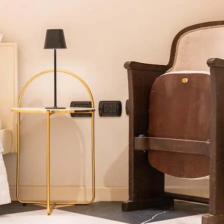 Teatrum Loft Teatro Galli -jacuzzi In 公寓 *