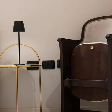 Teatrum Loft Teatro Galli -jacuzzi In Lejlighed Rimini