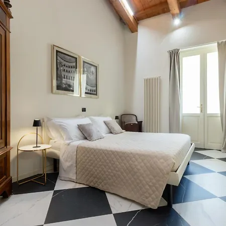 Διαμέρισμα Teatrum Loft Teatro Galli -jacuzzi In