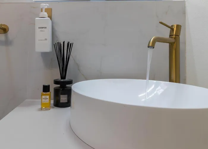 Apartment Teatrum Loft Teatro Galli -jacuzzi In *