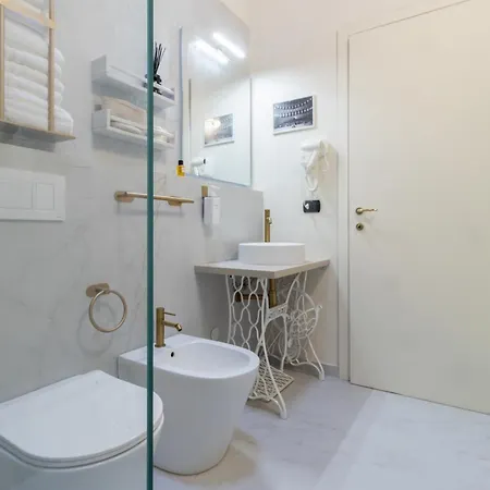 Apartment Teatrum Loft Teatro Galli -jacuzzi In Rimini