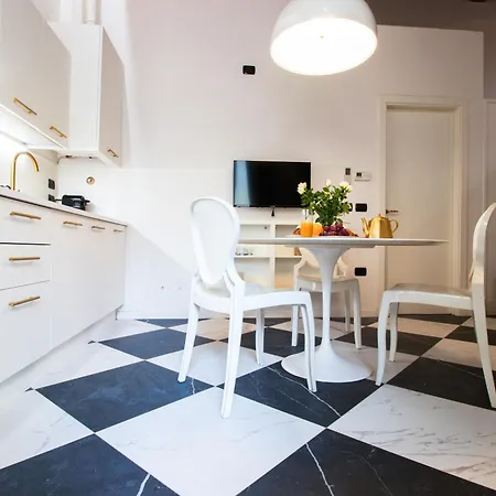 Teatrum Loft Teatro Galli -jacuzzi In Apartment