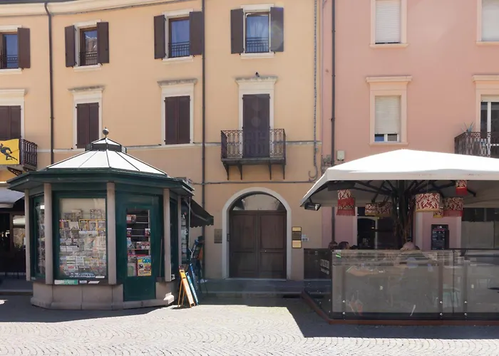 Teatrum Loft Teatro Galli -jacuzzi In ريميني