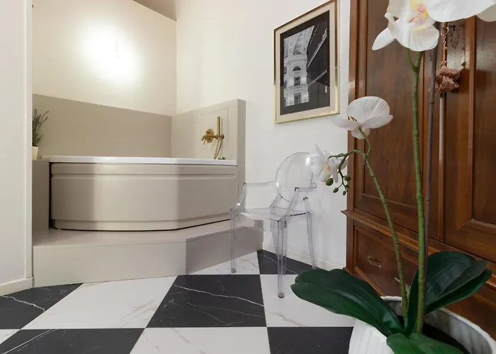 Teatrum Loft Teatro Galli -jacuzzi In ريميني