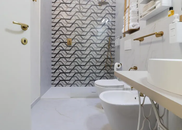 Teatrum Loft Teatro Galli -jacuzzi In ريميني